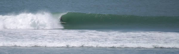 Waves - Peru